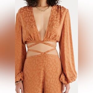 NWT RUMER the Label Kenya Animal Wrap Top Print Sheer Sleeve Resort Crop Top XS